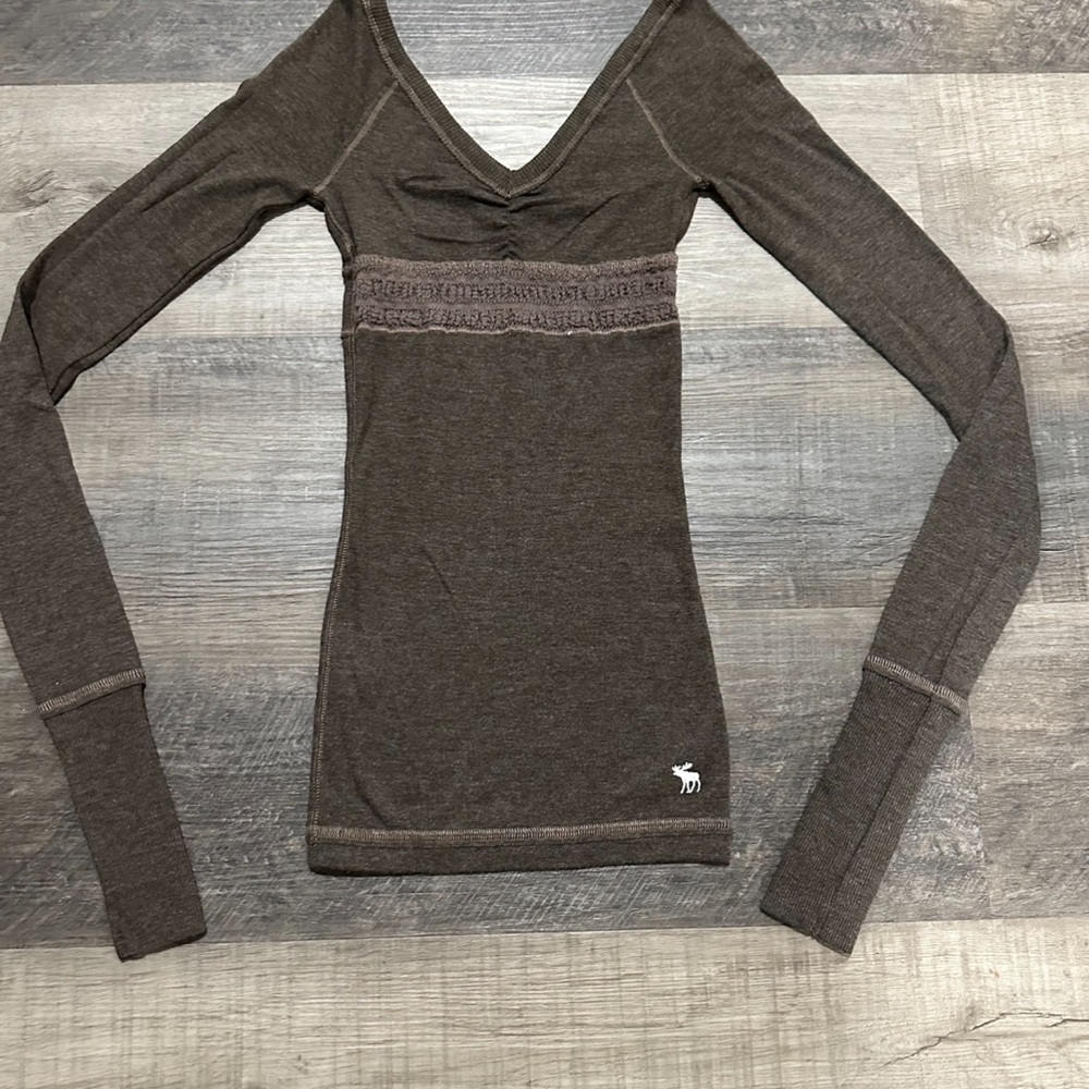Abercrombie and Fitch Vintage Girls  brown color tops